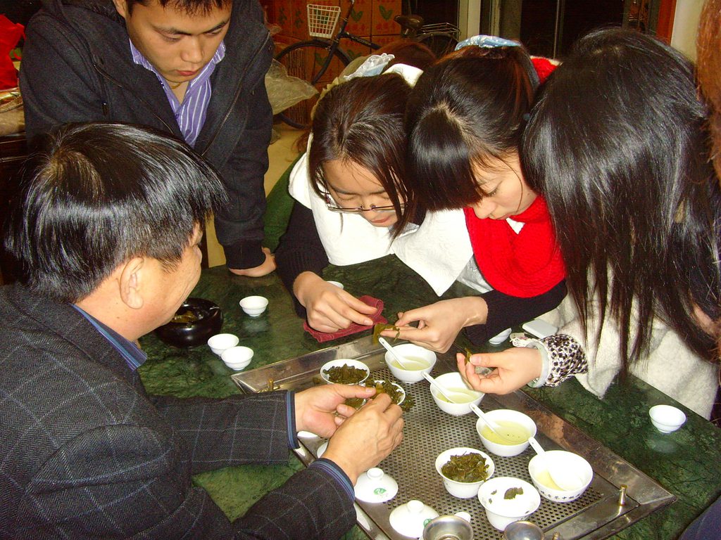 第25期天晟茶艺培训学校中国茶学系统培训班全体学员合照(图3)