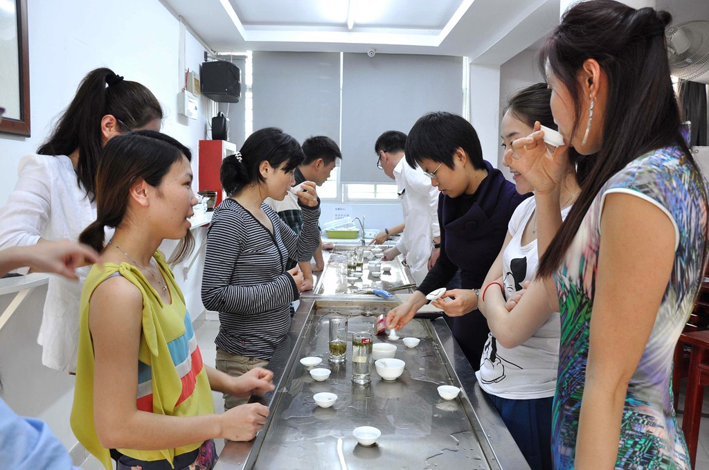 第65期天晟茶艺培训学校中国茶学系统培训班全体学员合照(图3)