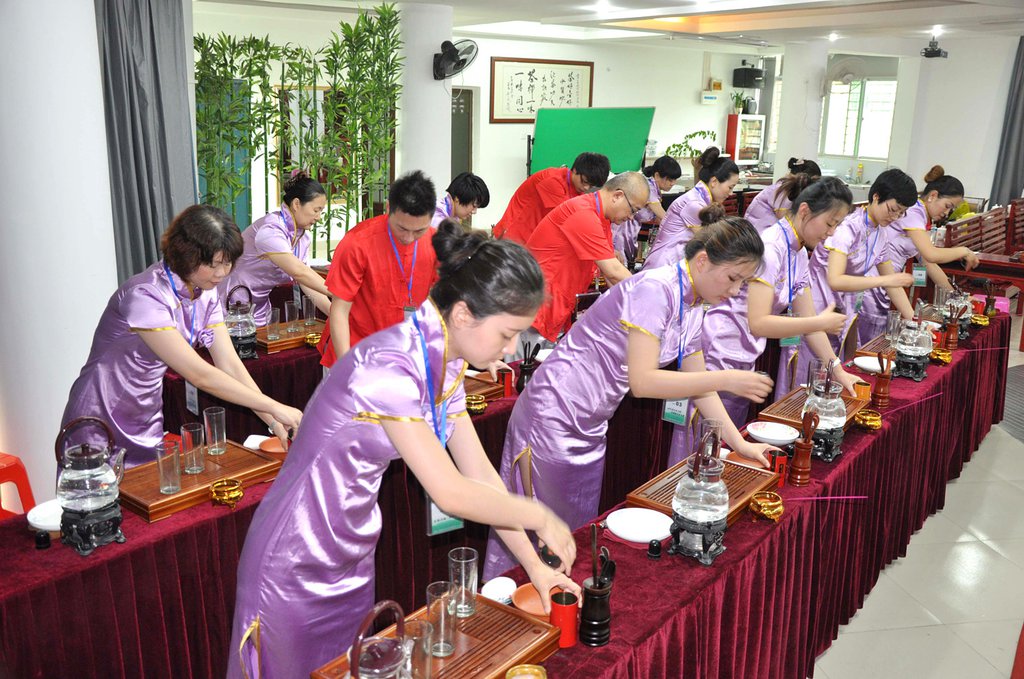 第67期天晟茶艺培训学校中国茶学系统培训班全体学员合照(图3)