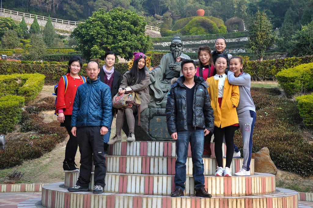 第80期天晟茶艺培训学校中国茶学系统培训班全体学员合照(图1)