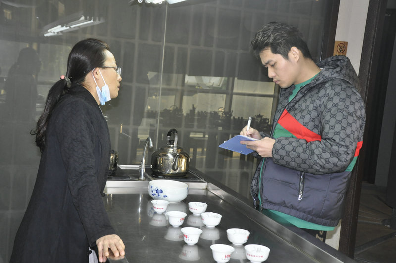第180期天晟茶艺培训学校中国茶学系统培训班全体学员合照(图1)